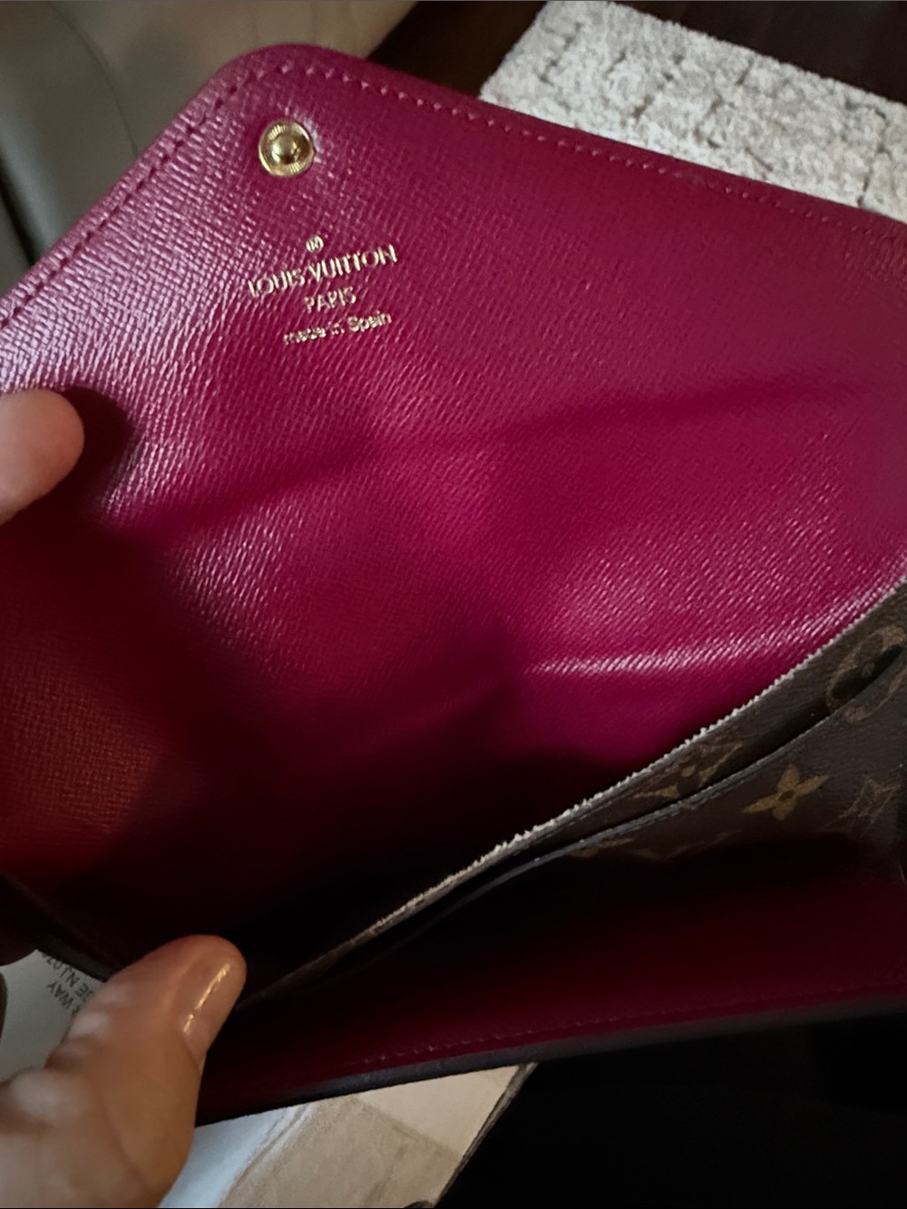Louis Vuitton Monogram Continental Wallet with Red Interior - Picture 8 of 9